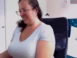 honeyhotpaty's webcam