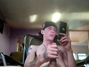 hooligan101622's webcam
