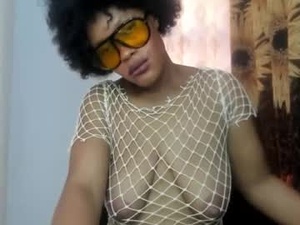 horny_ebonygirl2's webcam