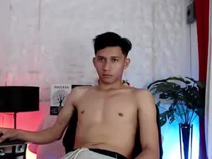 horny_jamesxxx's webcam