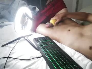 hornyonlinecam's webcam