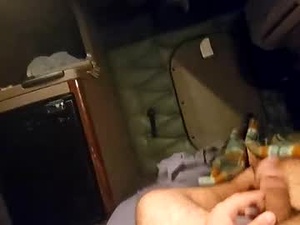 hornytrucker7861's webcam