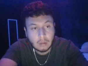 hot_bigboy's webcam