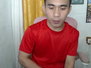 hotasianguyxxx's webcam