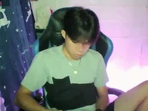 hotasianjayfvck's webcam