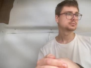 hotgentleman_3003's webcam