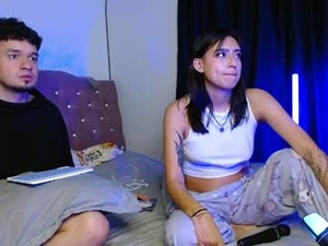 hotlatinocouple__'s webcam