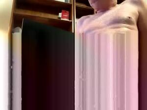 hotsilverdady's webcam