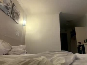 hottanlover336757's webcam