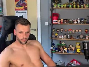 hotukguybigcock's webcam