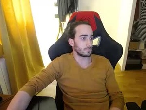 hotwolffy's webcam
