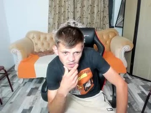 hugee1dick's webcam