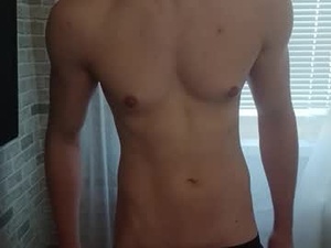 hungandstrong00's webcam