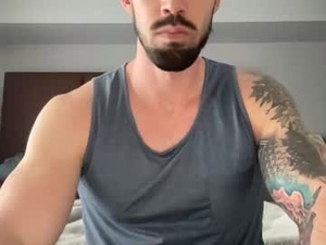 hunggrymuscles's webcam