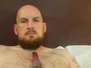 hunghorny2630's webcam