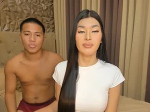hunkhomerontop's webcam