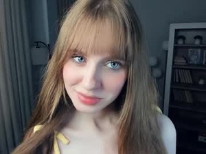 icyhoneybite's webcam