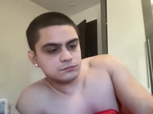 idkimjusttyping1000's webcam