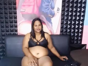 indiandovexxx's webcam