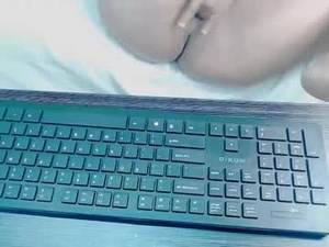 indianfoxyxxx's webcam