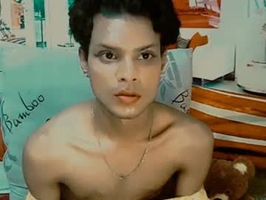 indianlipstickluna's webcam