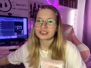 indiraclouden's webcam