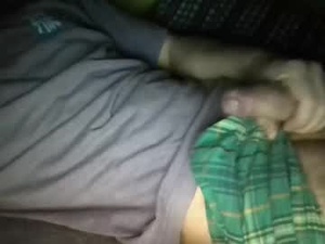 ioneee221's webcam