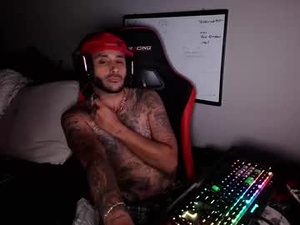 istreamtoo954's webcam