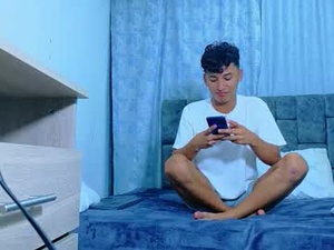 ithan_kingtwin's webcam