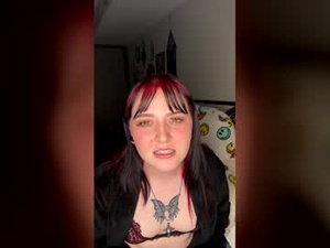 ivyfoxxo's webcam