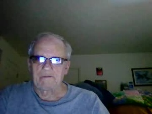 iyellalot71's webcam