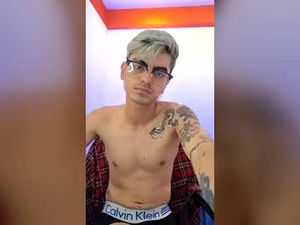 izan_tatto's webcam