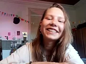 izettanorthrop's webcam