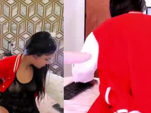 izzie_brow's webcam