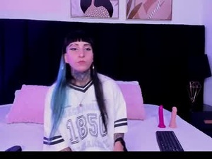 izzy_moon7's webcam
