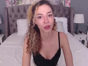 jackie__fox's webcam