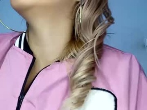 jade_watson19's webcam