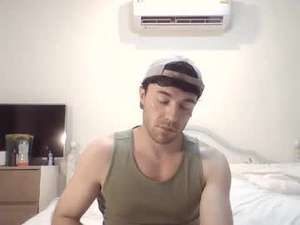 jaxonstone223's webcam