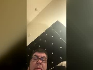 jaybadboy74's webcam