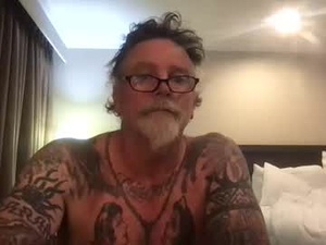 jerkoffking1904's webcam