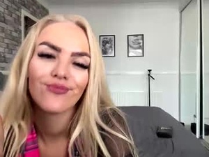 jessiebella0210_'s webcam
