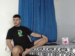 jeycob_happy97's webcam