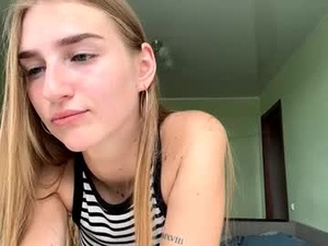 jinnyjaquins's webcam