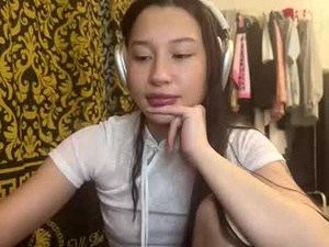 jolenehigashi's webcam