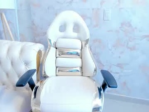 josely_adams's webcam