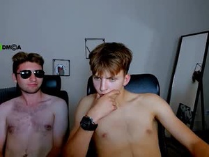 joseph_bear_'s webcam