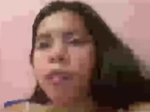 joyneedsdaddy's webcam