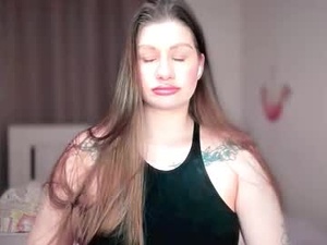 juicyhelenx's webcam