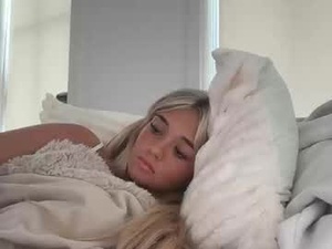 juliannapeyton's webcam