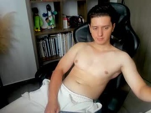 just_thatguy_'s webcam